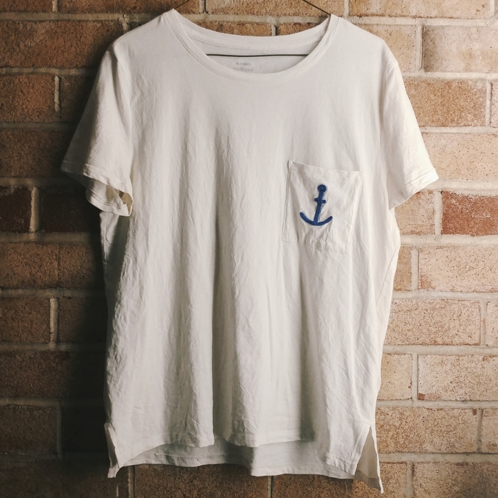 Old Navy Off White 100% Cotton Tee with Pocket